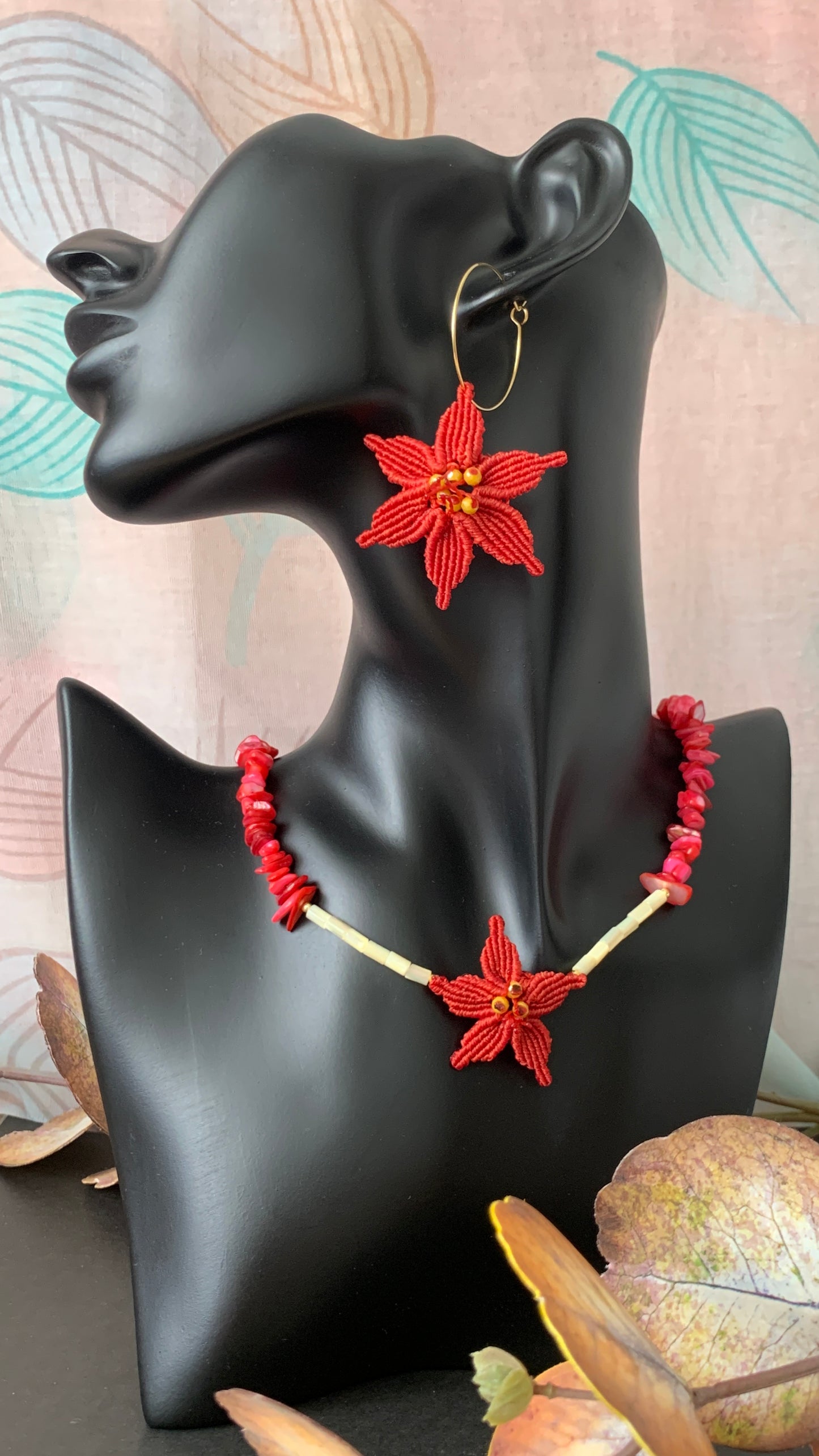 Conjunto Flor del Encuentro – Collar + Pendientes